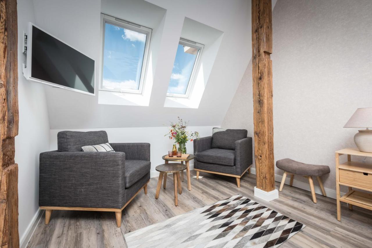 Na Kmine Hotell Obristvi Exteriör bild