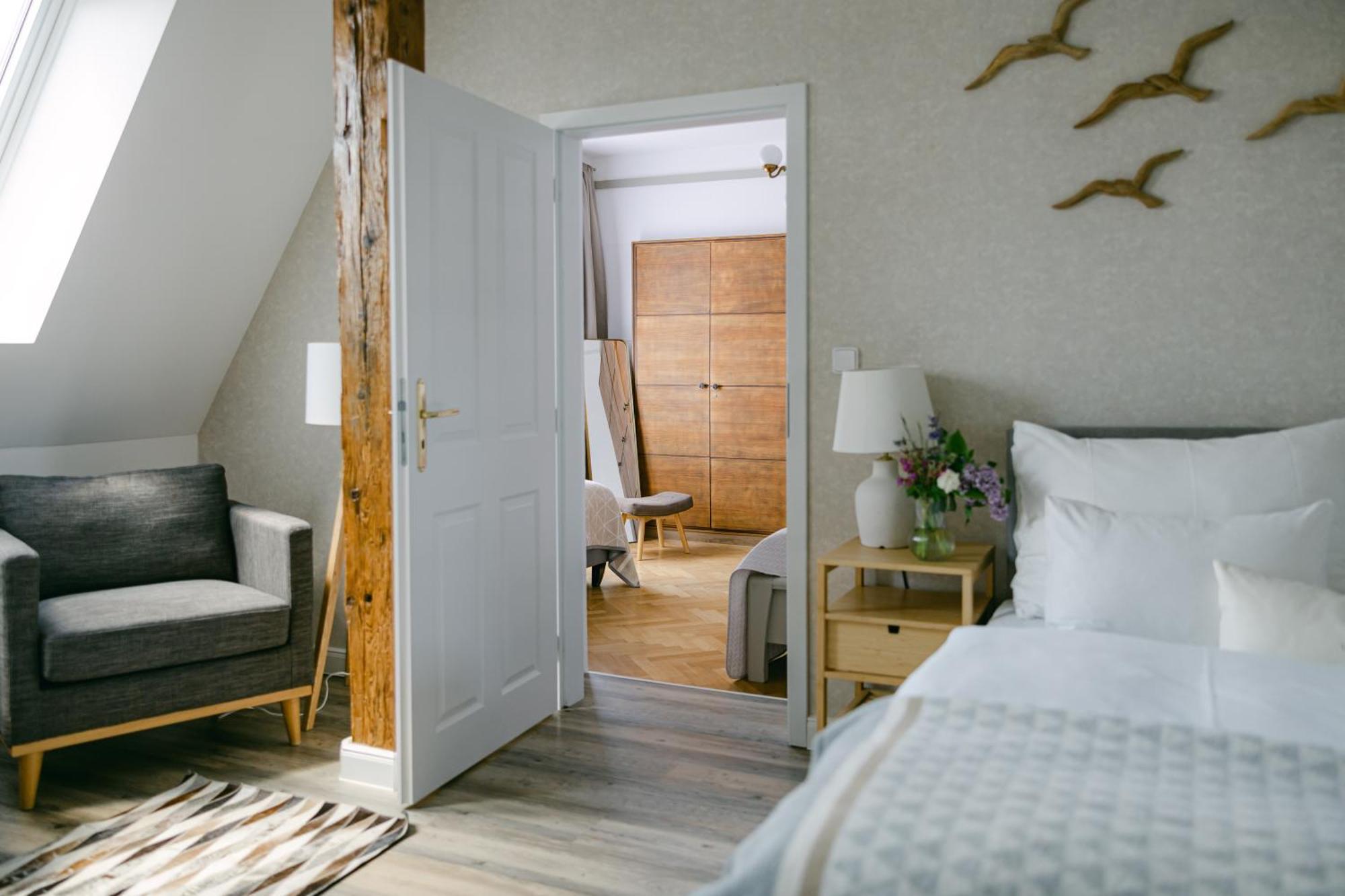 Na Kmine Hotell Obristvi Exteriör bild